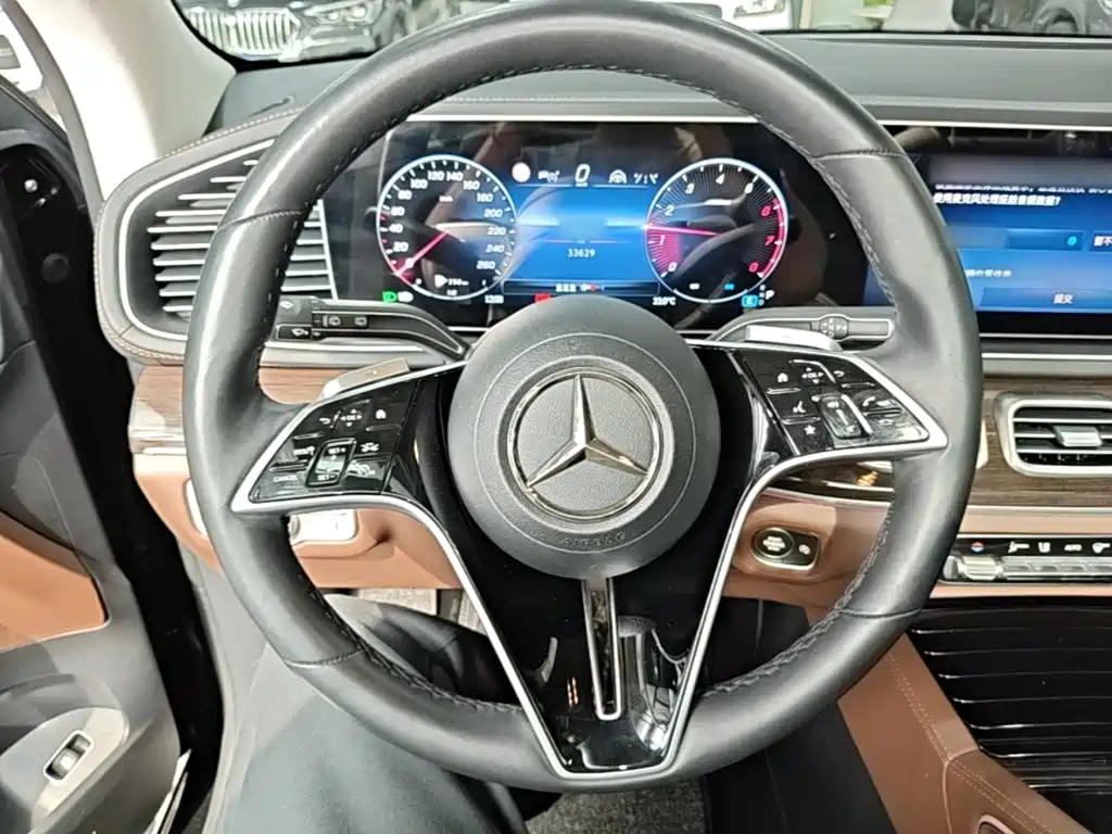 Mercedes-Benz GLE (Import) — фото 10