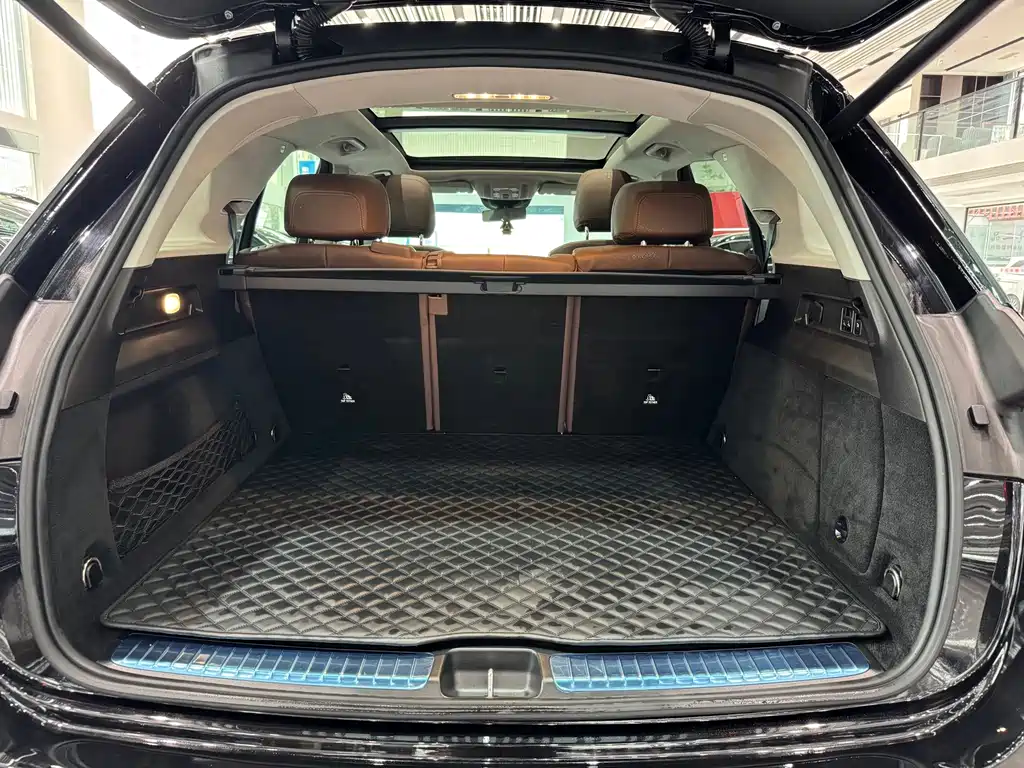 Mercedes-Benz GLE (Import) — фото 20