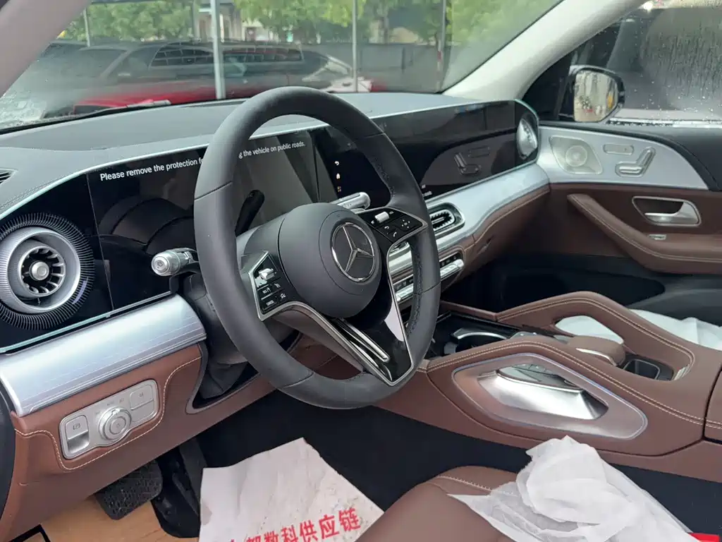Mercedes-Benz GLE — фото 15
