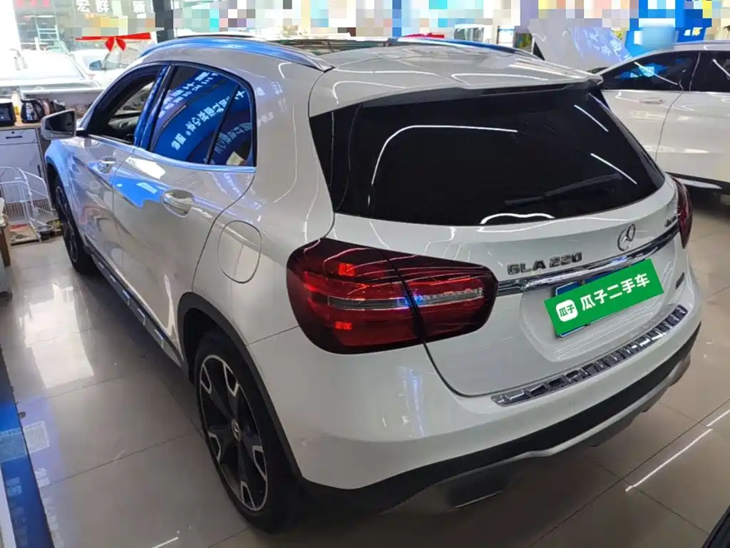 Mercedes-Benz GLA — фото 4