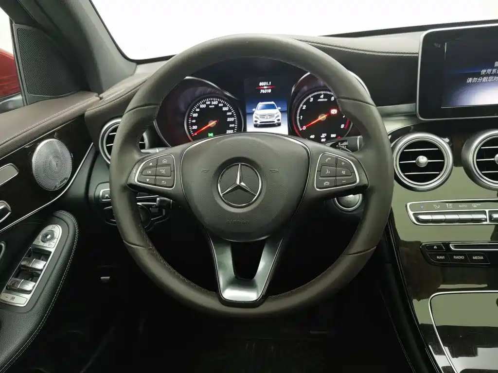 Mercedes-Benz GLC — фото 11