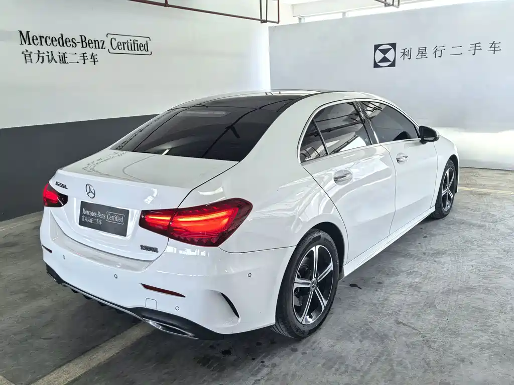 Mercedes-Benz A-Class — фото 10
