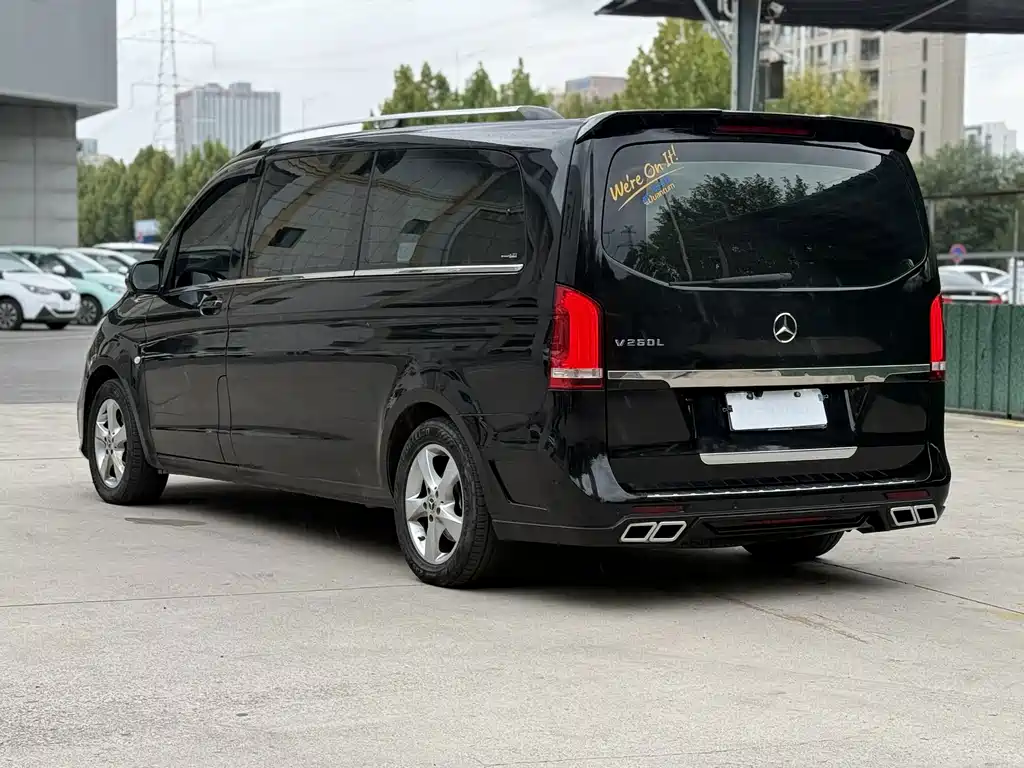 Mercedes-Benz Vito — фото 10