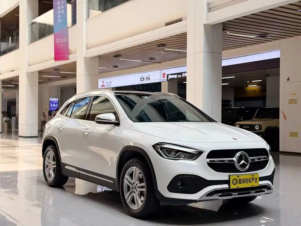Mercedes-Benz GLA — фото 3