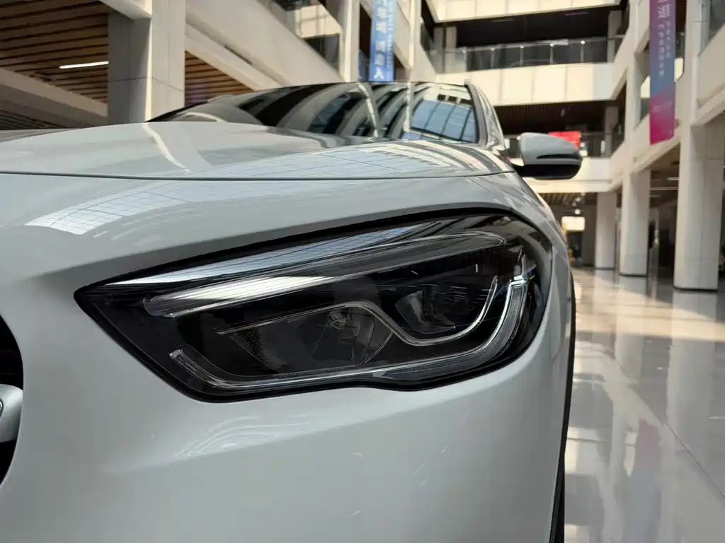 Mercedes-Benz GLA — фото 21