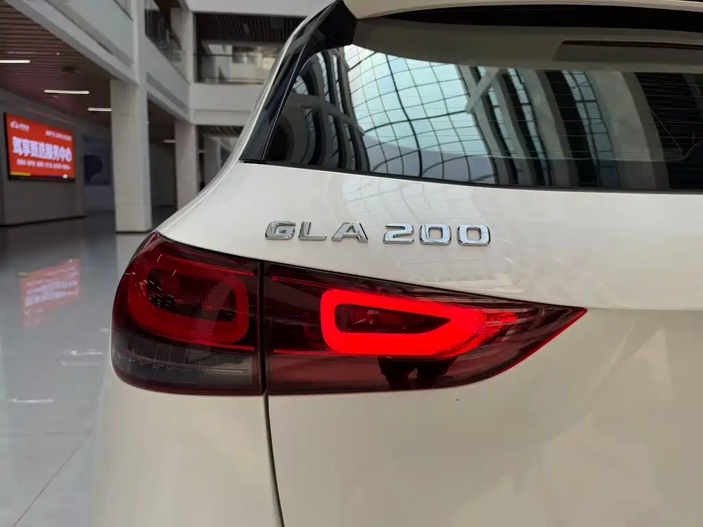 Mercedes-Benz GLA — фото 23