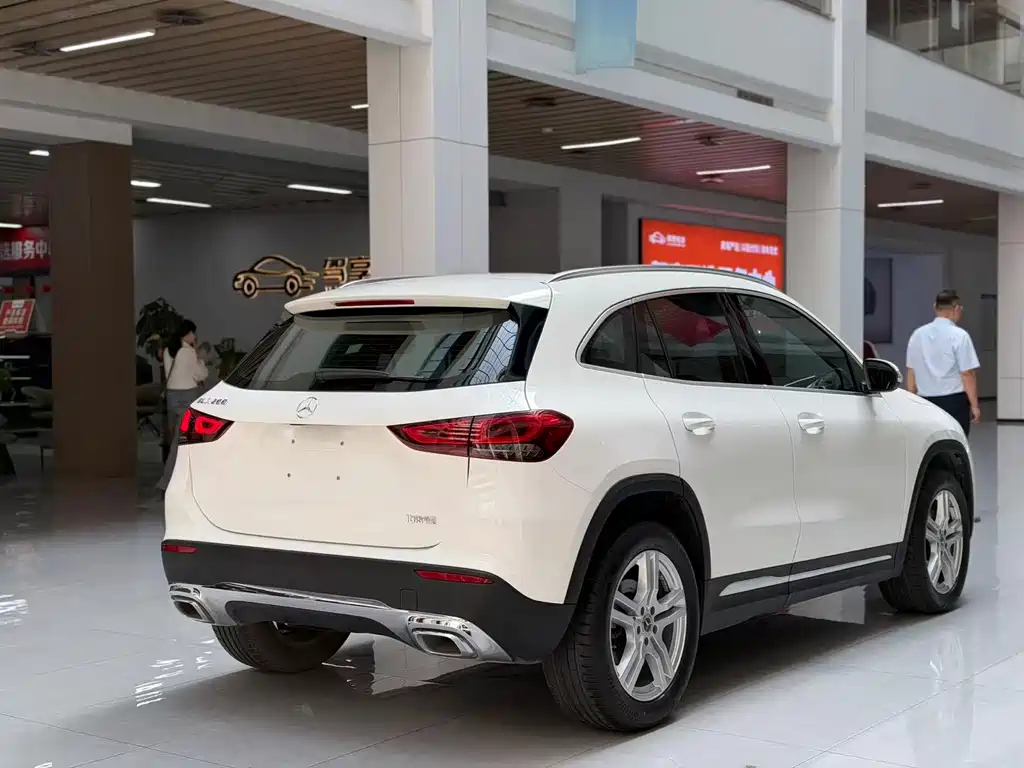 Mercedes-Benz GLA — фото 5