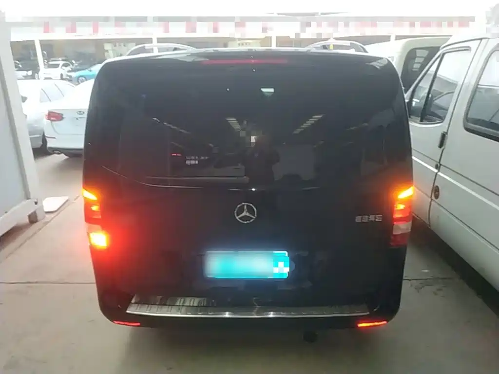 Mercedes-Benz Vito — фото 5