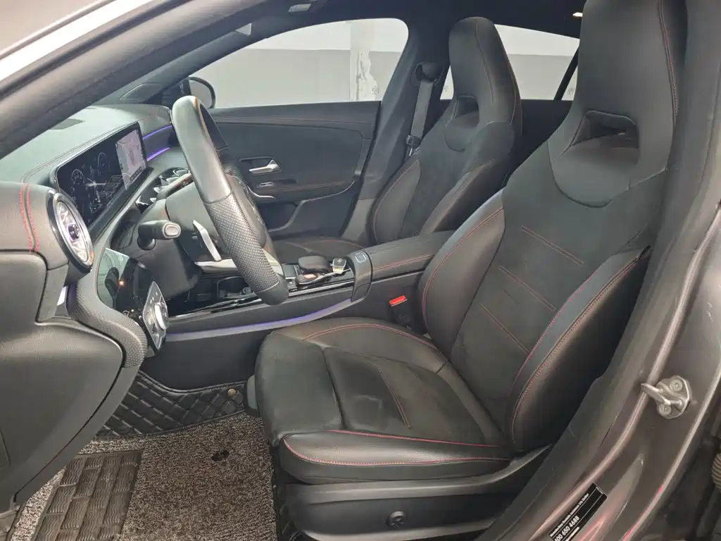 Mercedes-Benz CLA (Import) — фото 11