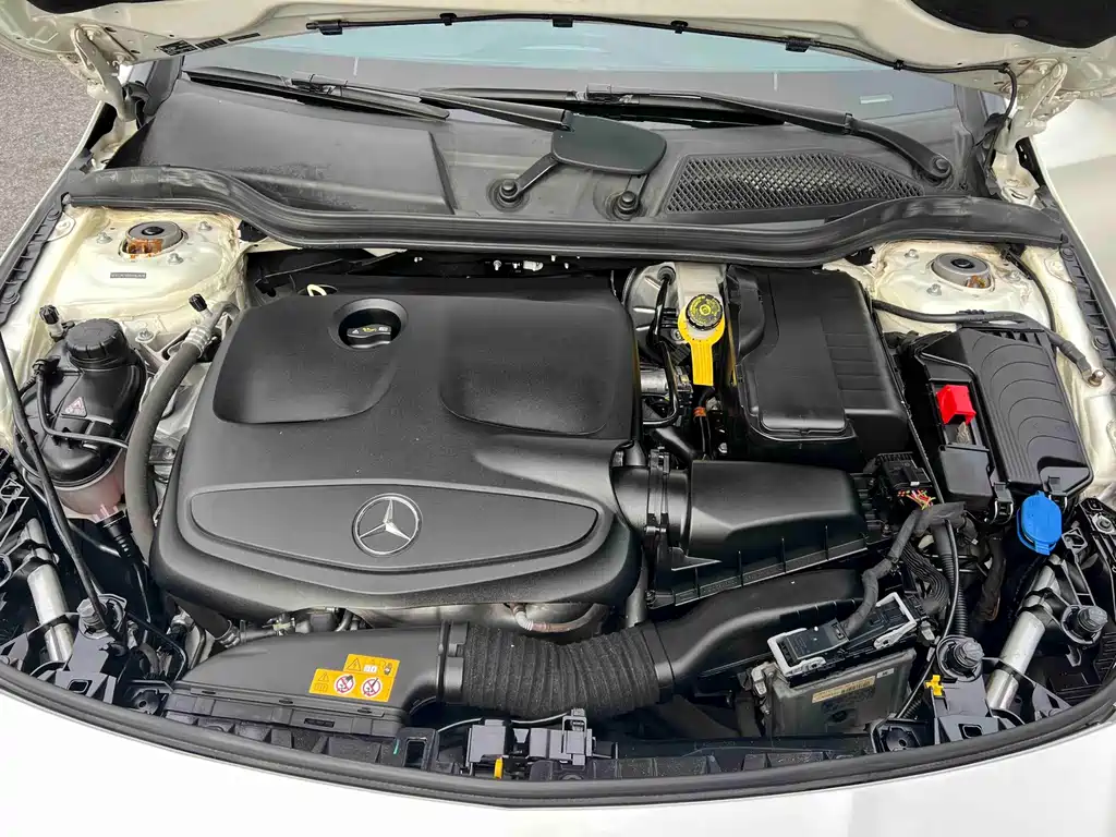Mercedes-Benz CLA (Import) — фото 14