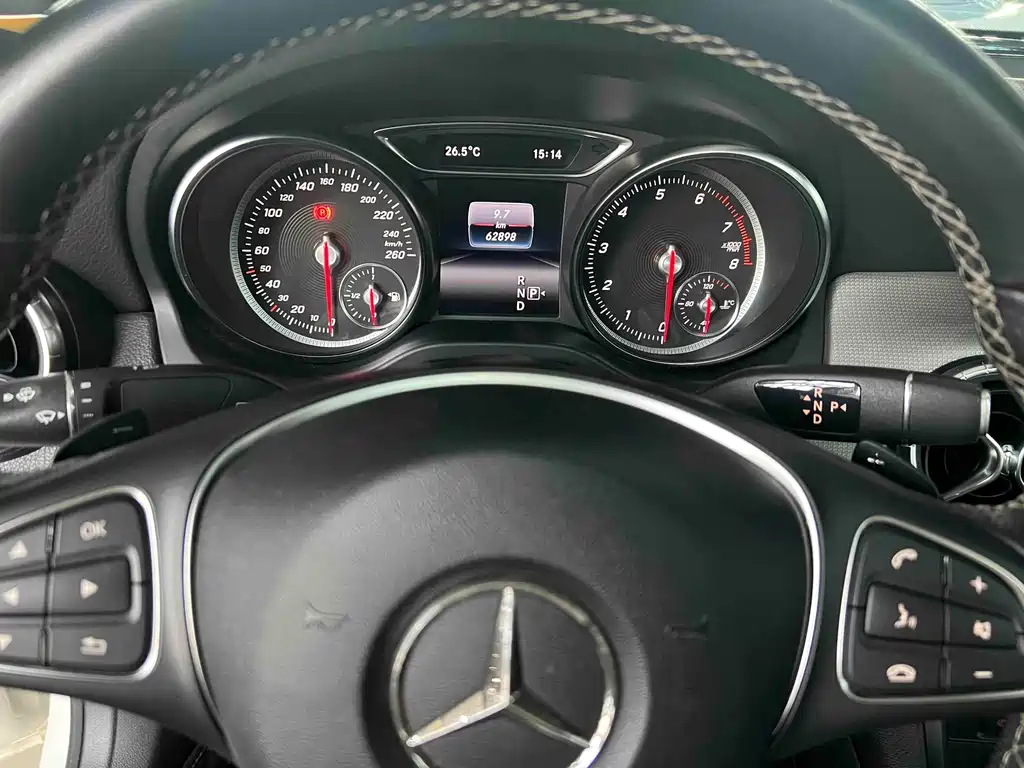 Mercedes-Benz CLA (Import) — фото 17