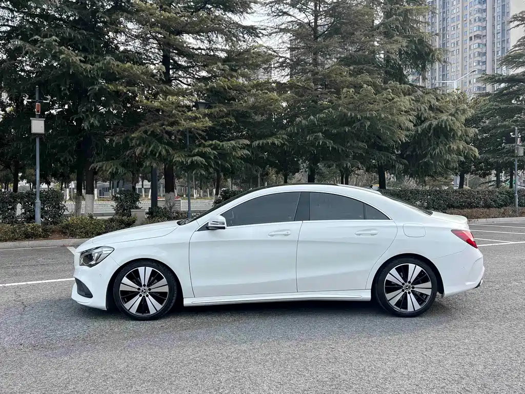Mercedes-Benz CLA (Import) — фото 7