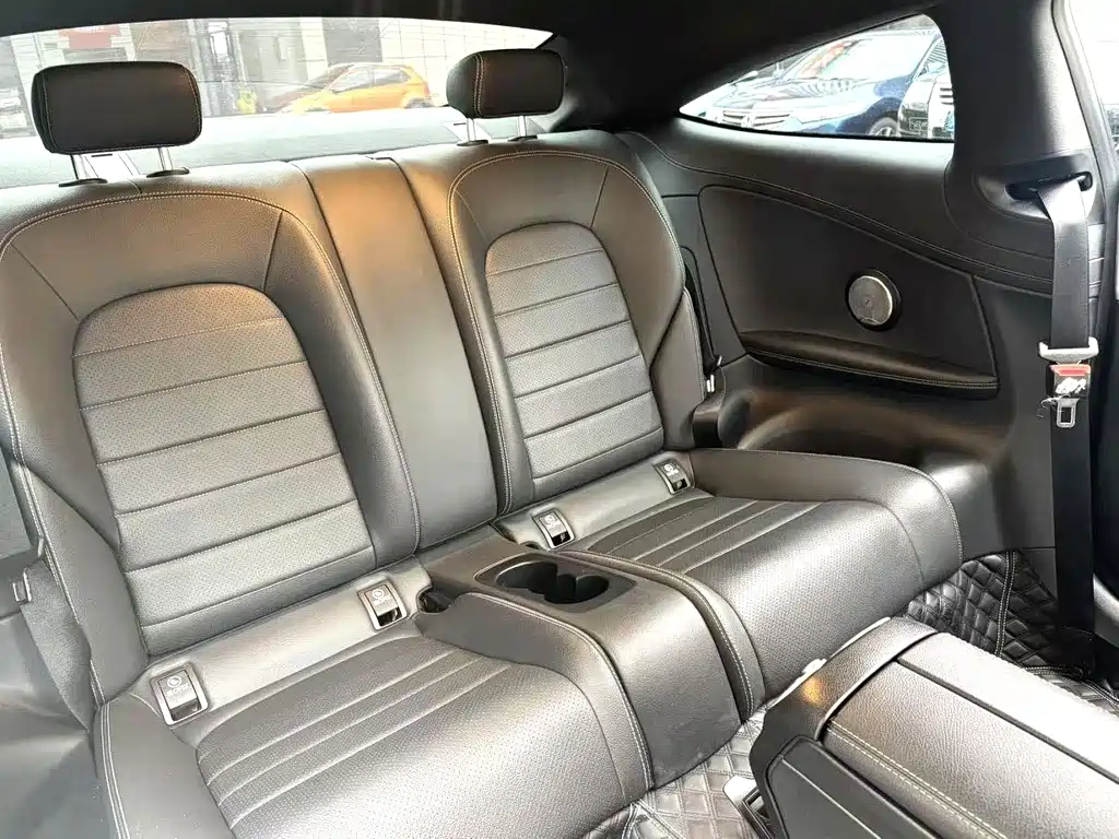 Mercedes-Benz C-Class (Import) — фото 4