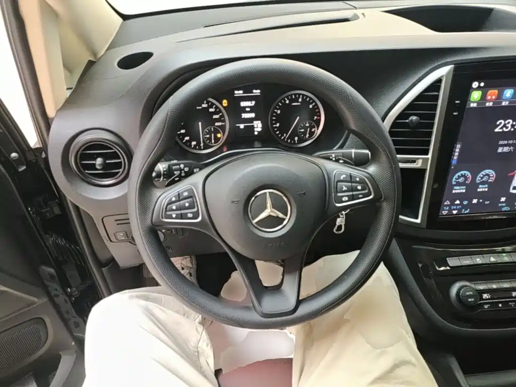 Mercedes-Benz Vito — фото 10