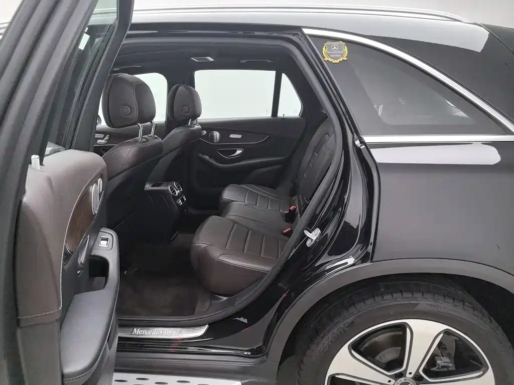 Mercedes-Benz GLC — фото 15