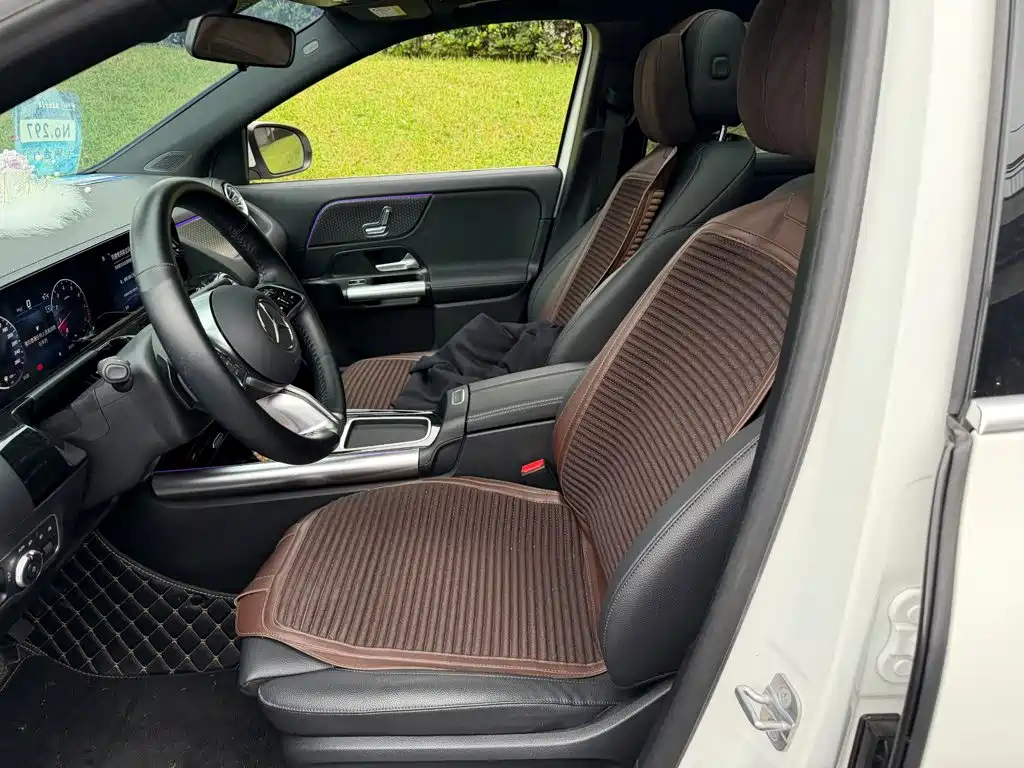 Mercedes-Benz GLA — фото 8