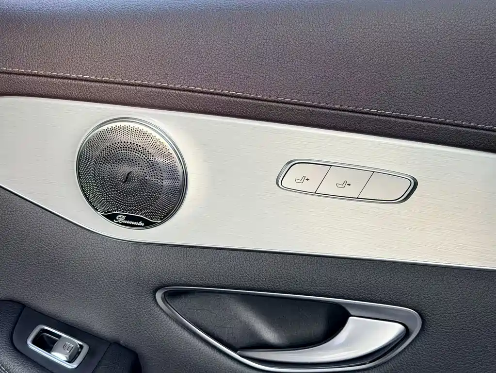 Mercedes-Benz GLC — фото 15