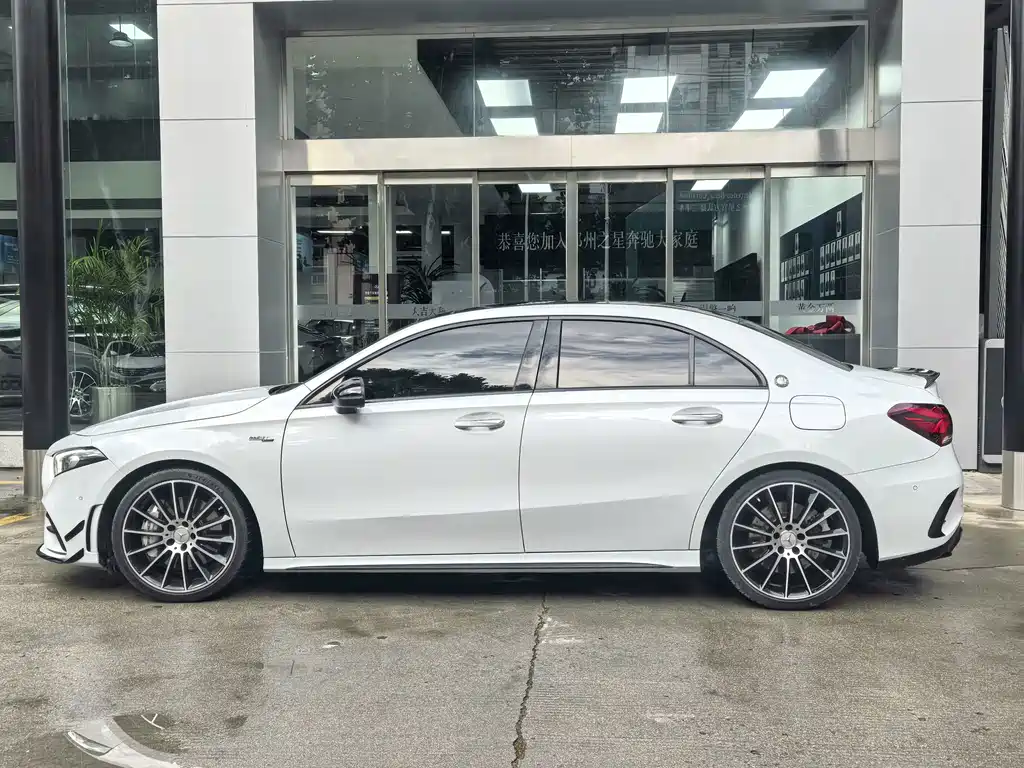 Mercedes-Benz A-Class AMG — фото 8