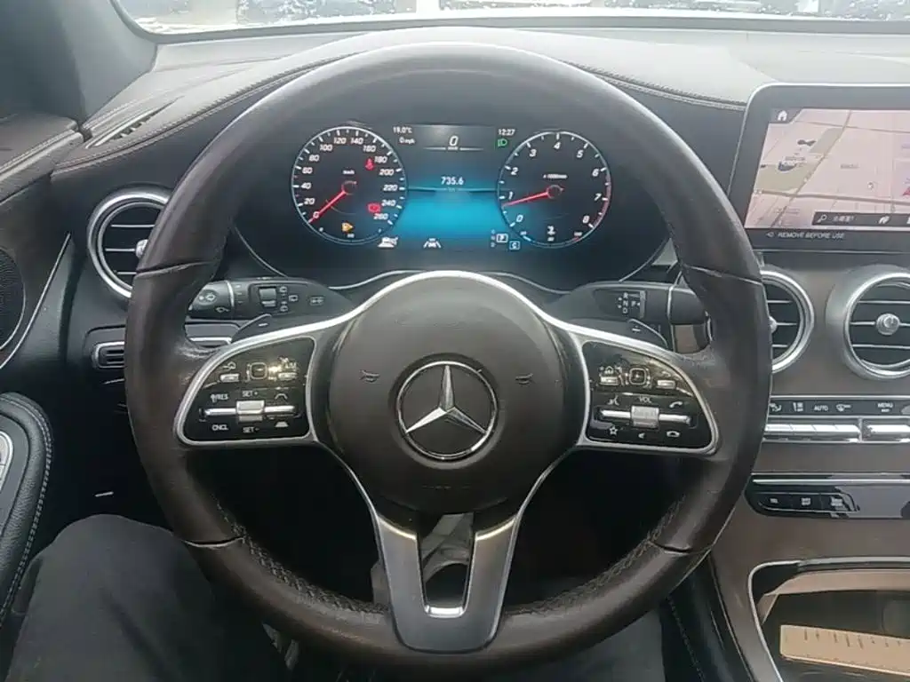 Mercedes-Benz GLC — фото 10