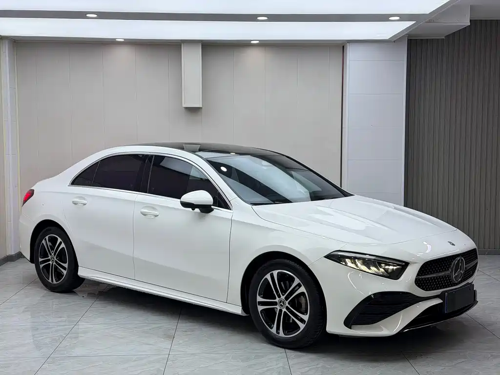 Mercedes-Benz A-Class — фото 3