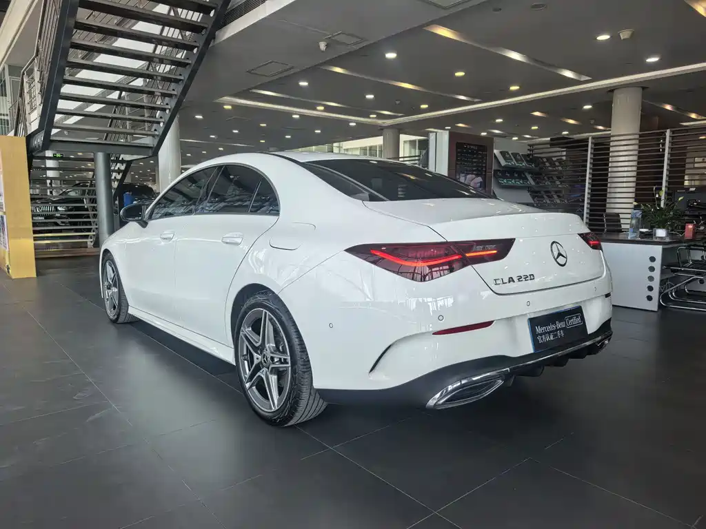 Mercedes-Benz CLA (Import) — фото 2