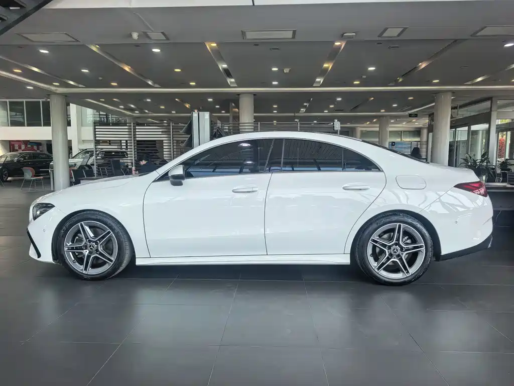 Mercedes-Benz CLA (Import) — фото 5