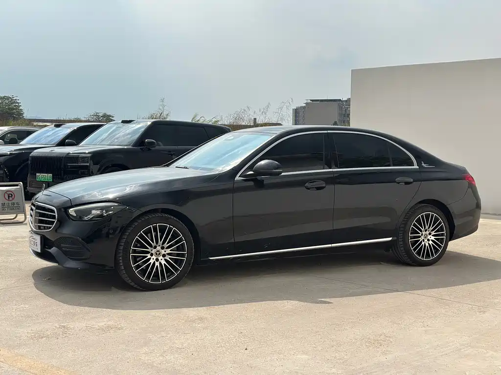 Mercedes-Benz C-Class — фото 2