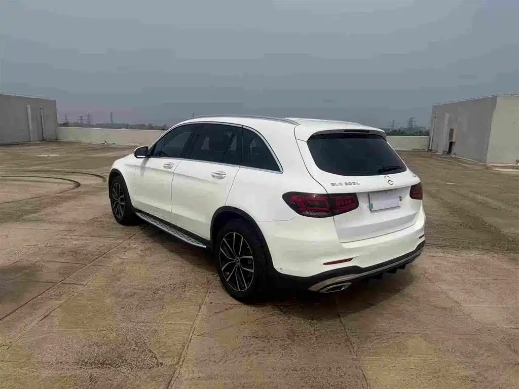 Mercedes-Benz GLC — фото 9