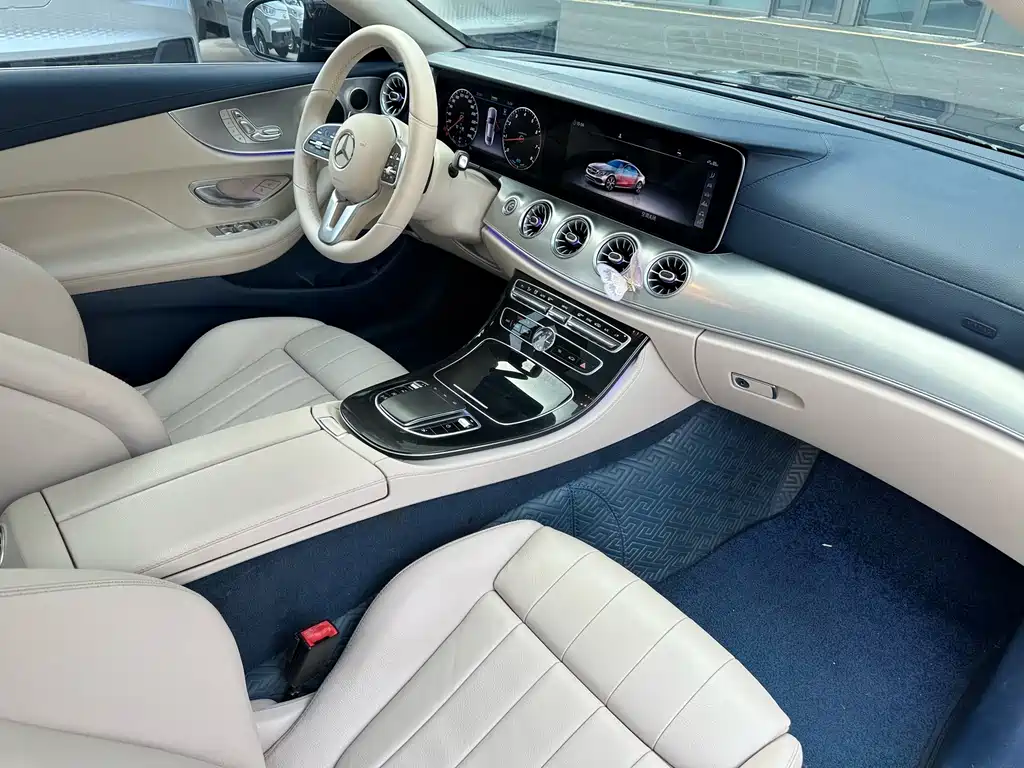 Mercedes-Benz E-Class (Import) — фото 9