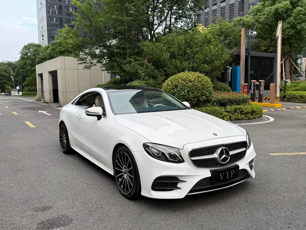 Mercedes-Benz E-Class (Import) — фото 3