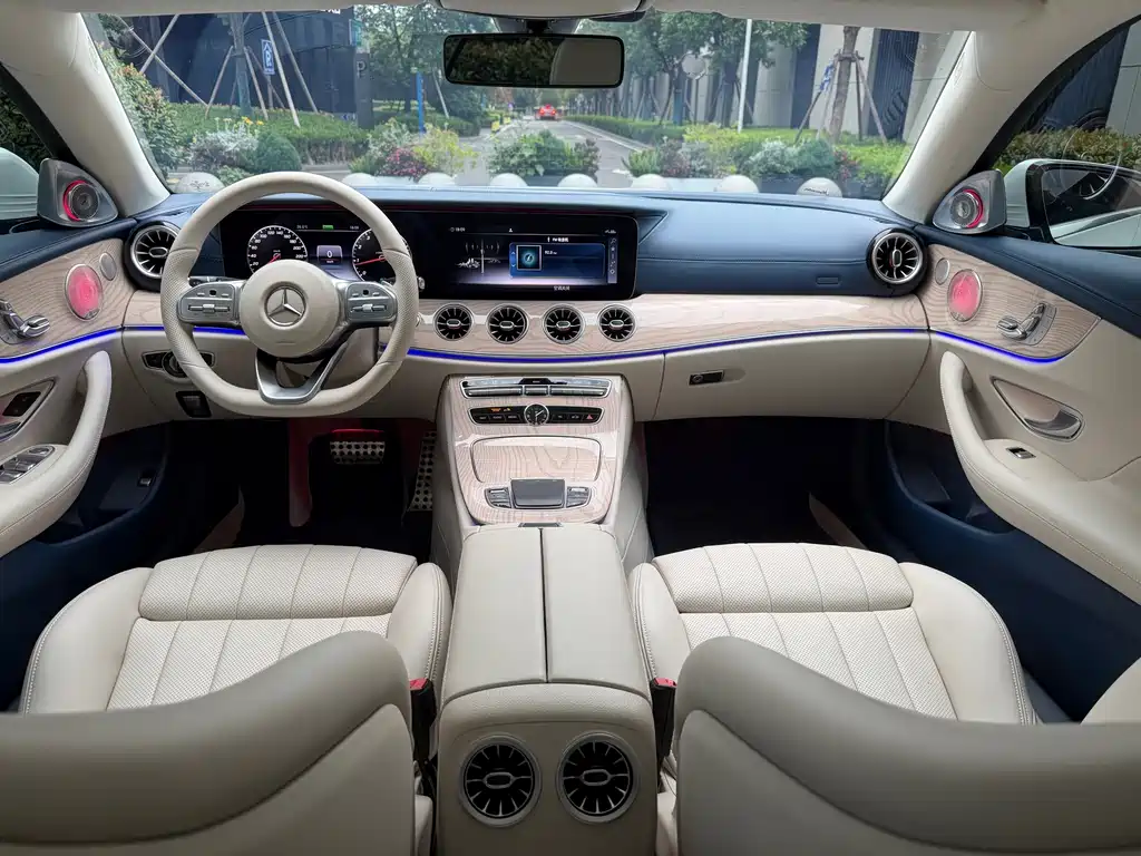 Mercedes-Benz E-Class (Import) — фото 5