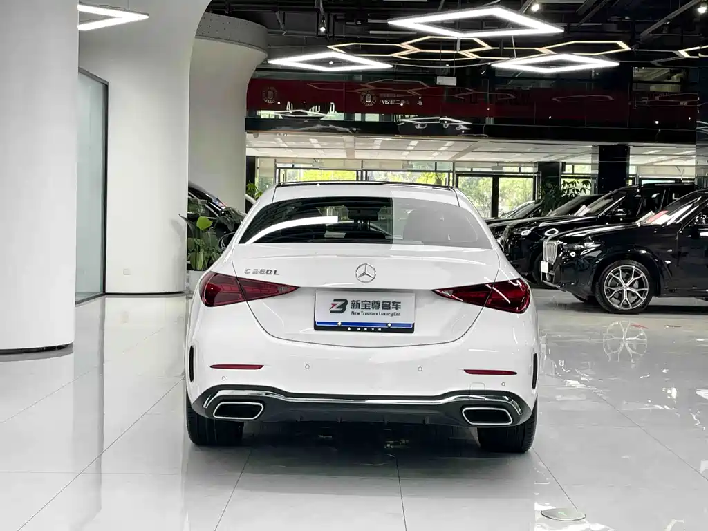 Mercedes-Benz C-Class — фото 10