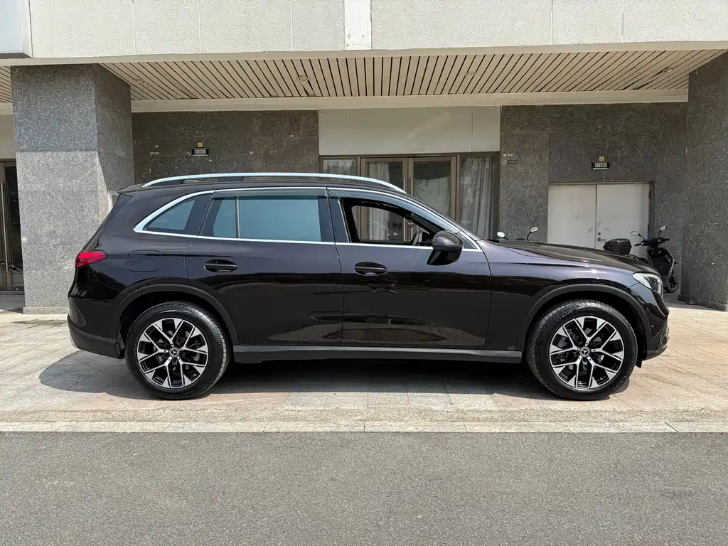 Mercedes-Benz GLC — фото 5