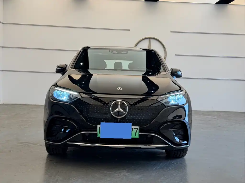 Mercedes-Benz EQE SUV — фото 2
