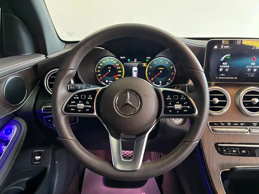Mercedes-Benz GLC — фото 29