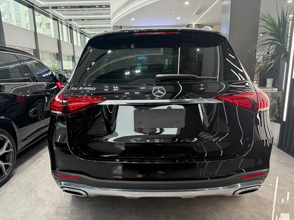 Mercedes-Benz GLE (Import) — фото 9