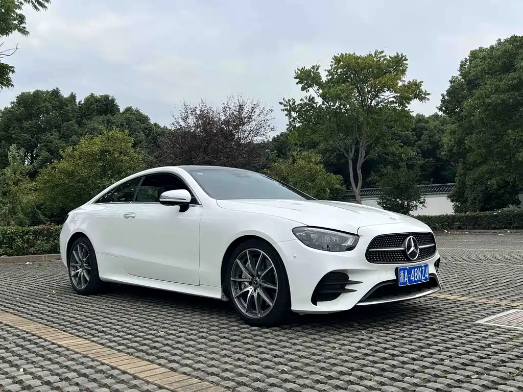 Mercedes-Benz E-Class (Import) — фото 2