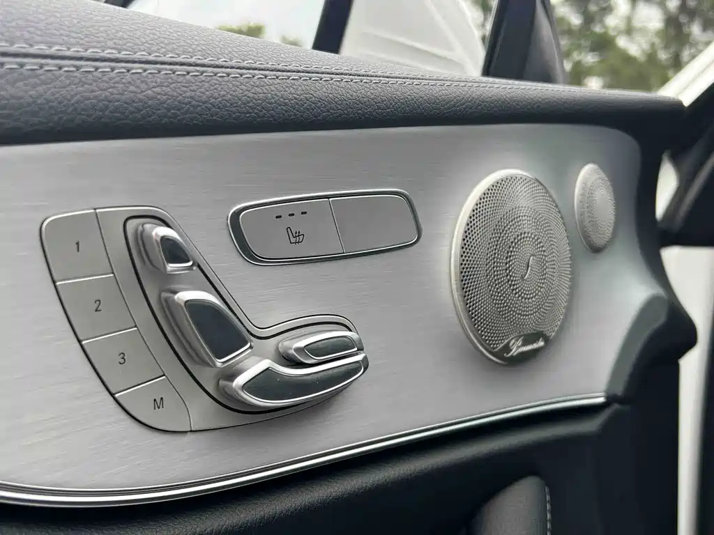 Mercedes-Benz E-Class (Import) — фото 6