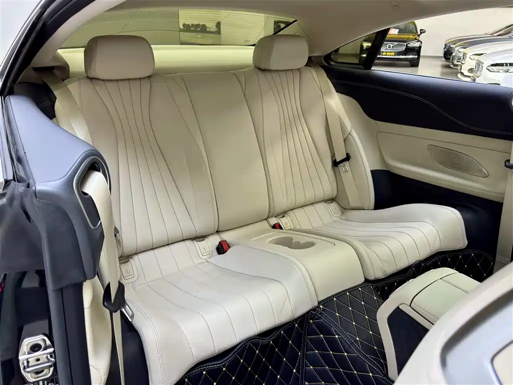 Mercedes-Benz E-Class (Import) — фото 9