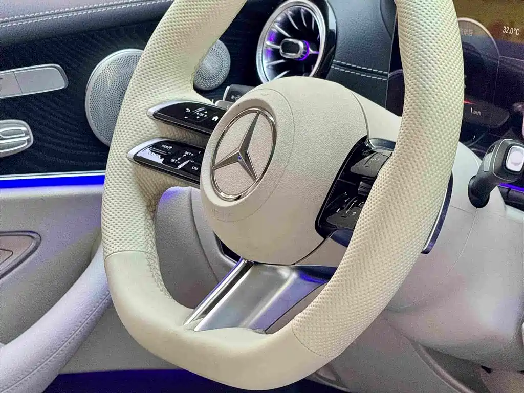 Mercedes-Benz E-Class (Import) — фото 10