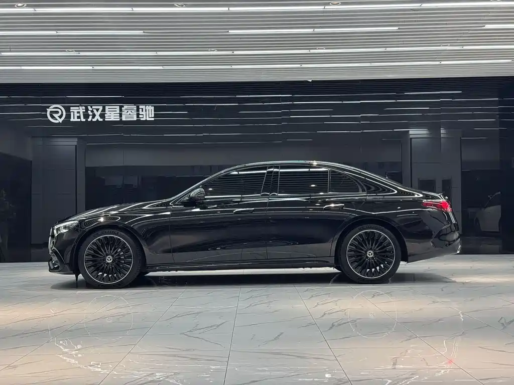 Mercedes-Benz E-Class (Import) — фото 5