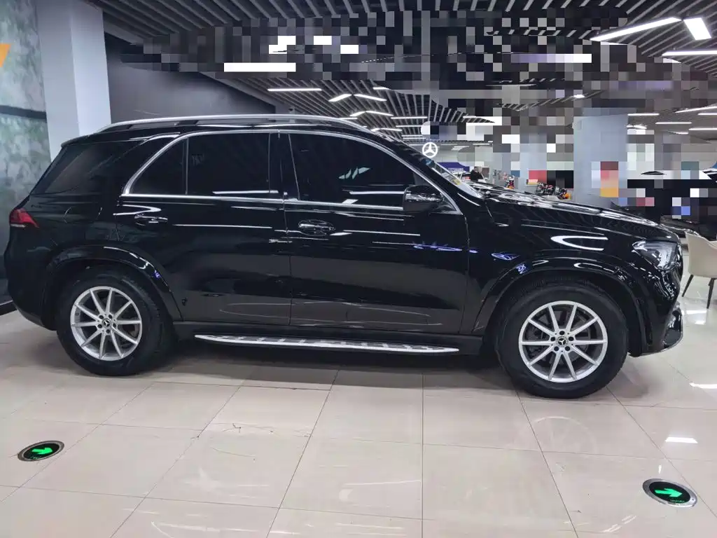 Mercedes-Benz GLE (Import) — фото 8
