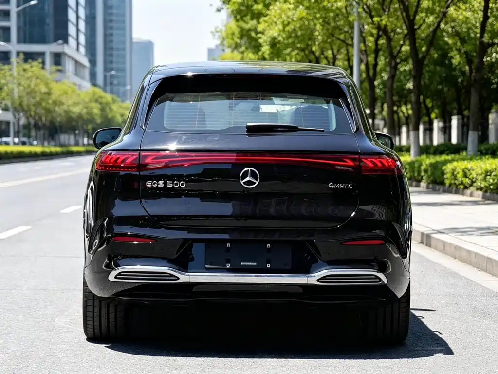 Mercedes-Benz EQS SUV — фото 5