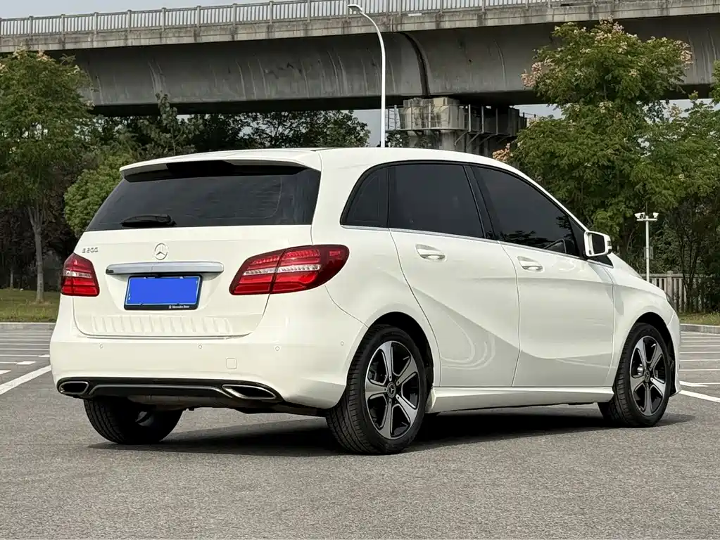 Mercedes-Benz B-Class — фото 2