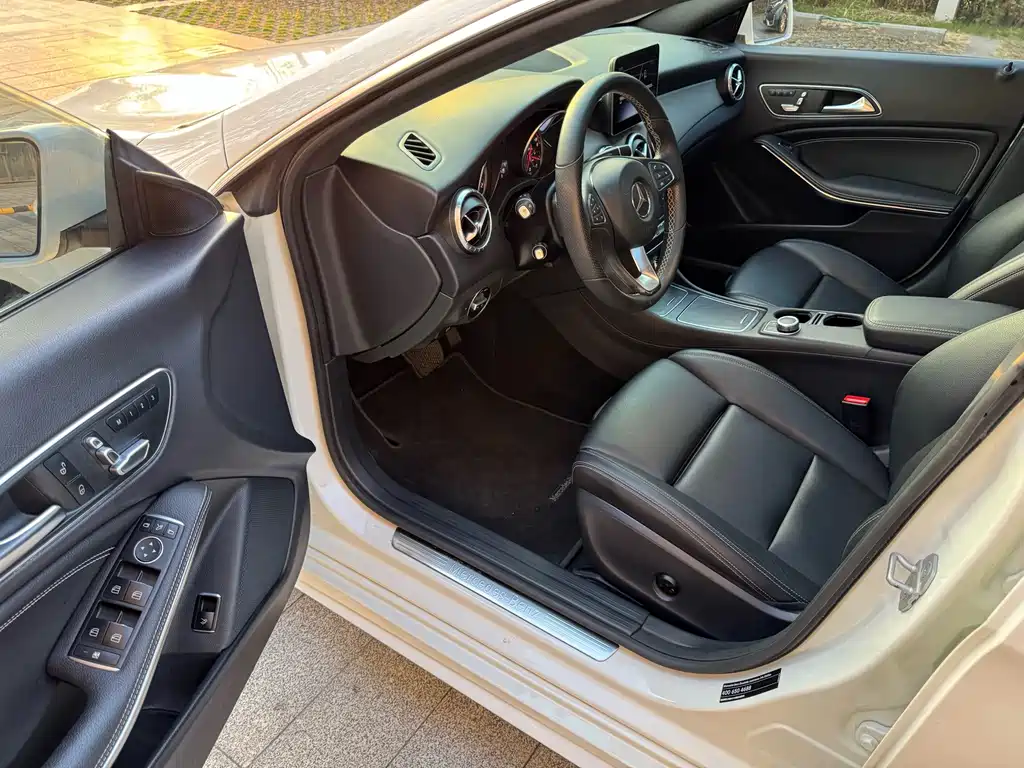 Mercedes-Benz CLA (Import) — фото 5