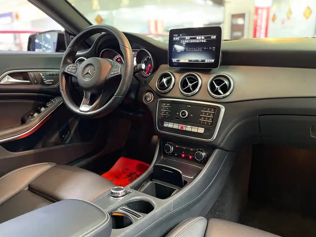 Mercedes-Benz CLA (Import) — фото 6