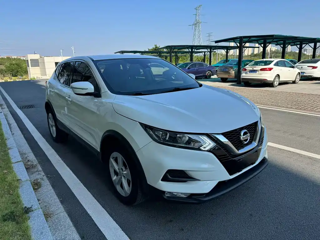 Nissan Qashqai — фото 3