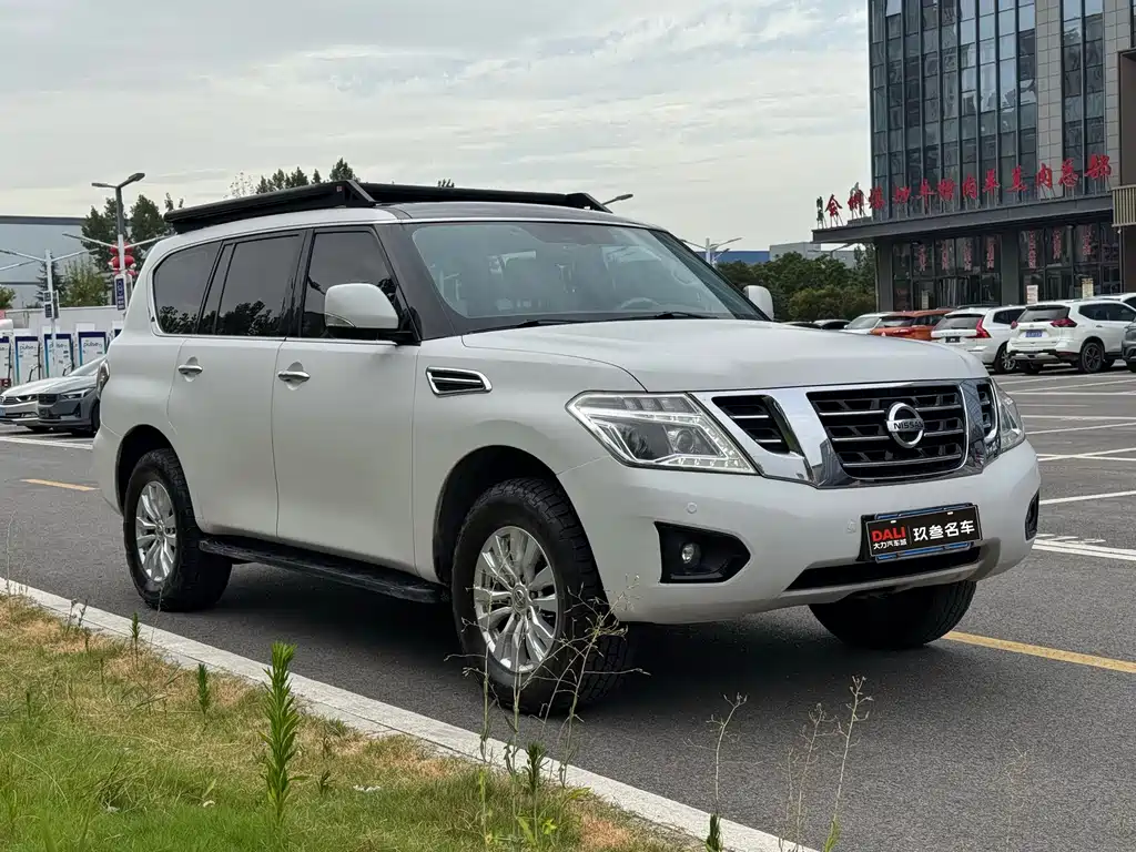 Nissan Patrol — фото 3