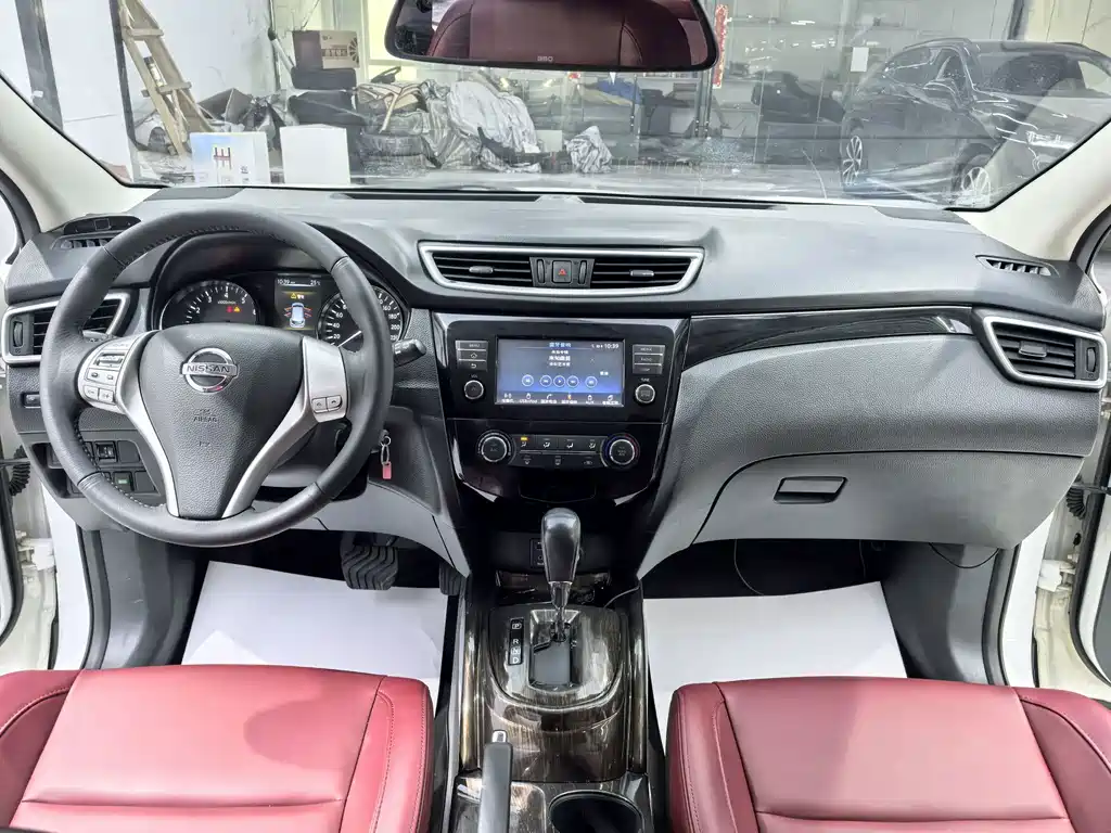 Nissan Qashqai — фото 5