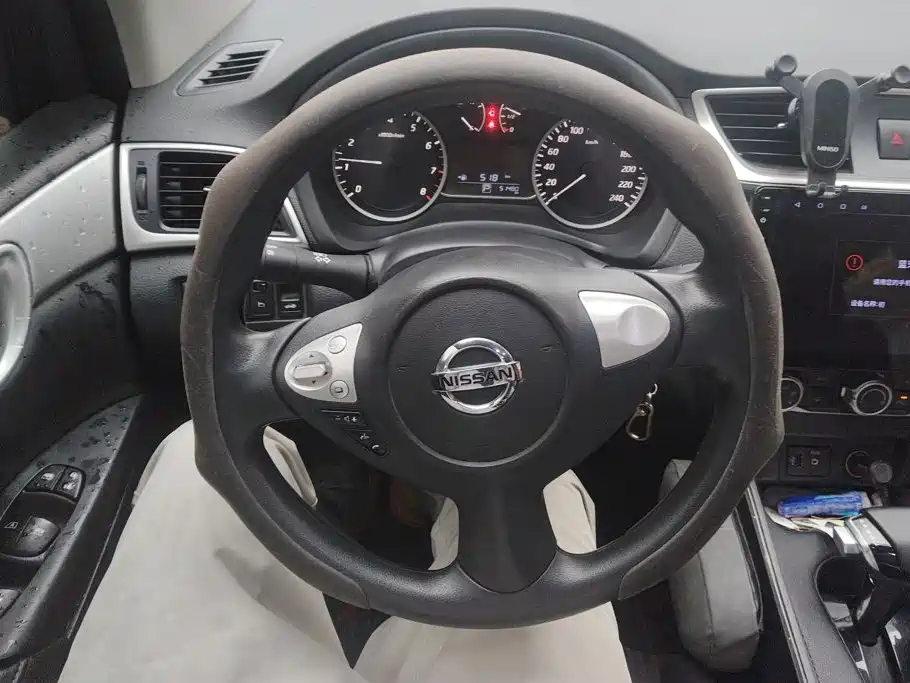 Nissan Sylphy — фото 15